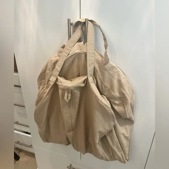 GUCCI Garment Bag - Picture 5 of 11